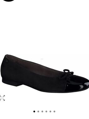 Paul Green
Women Violet Ballet Flats
Black Suede Combo size Uk 8.5 US 11 new